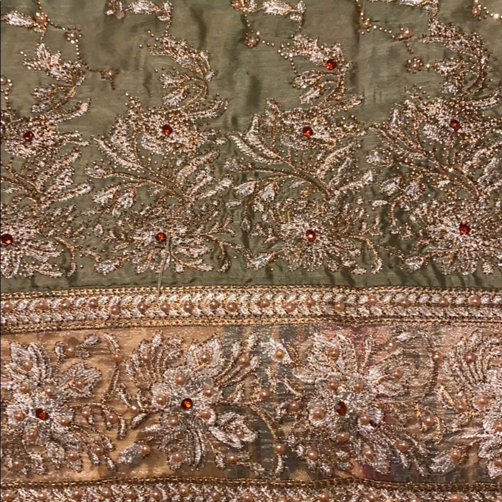 Pakistan clothes - Picture 2 of 8
